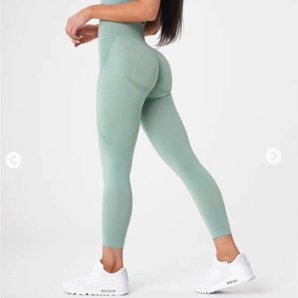 NVGTN Contour Seamless Leggings Sz Medium - Picture 1 of 5